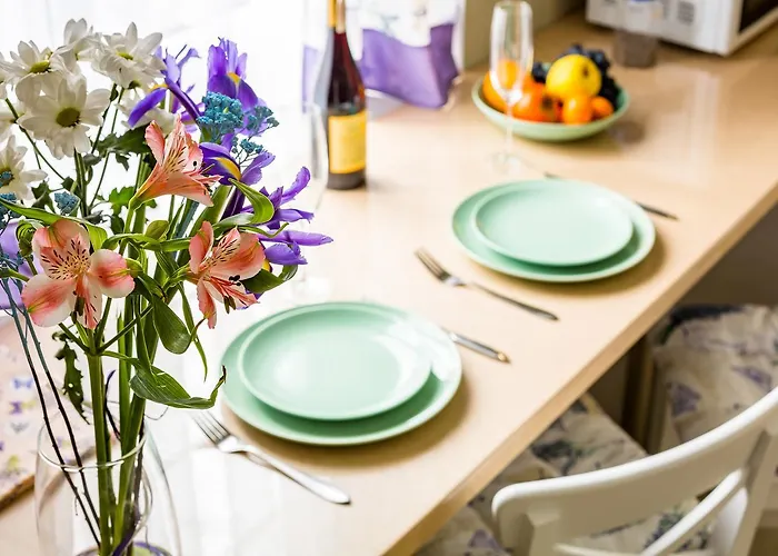 Lovely In The Center Апартаменты Львов